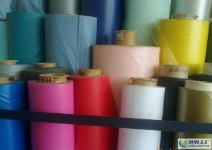 PVC環(huán)保膜、Q紋、玻璃絲在化妝品手袋及箱包中的橡膠塑料應用